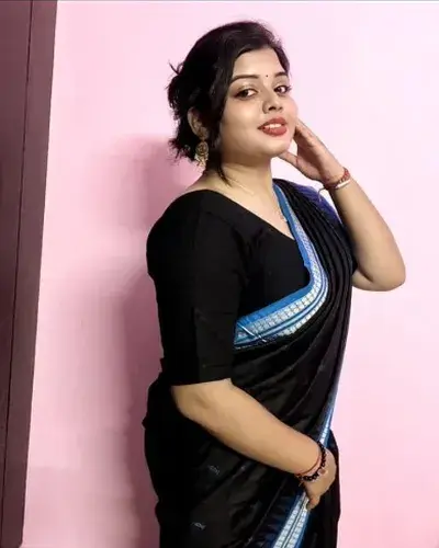 Call Girl in Kesar Bagh